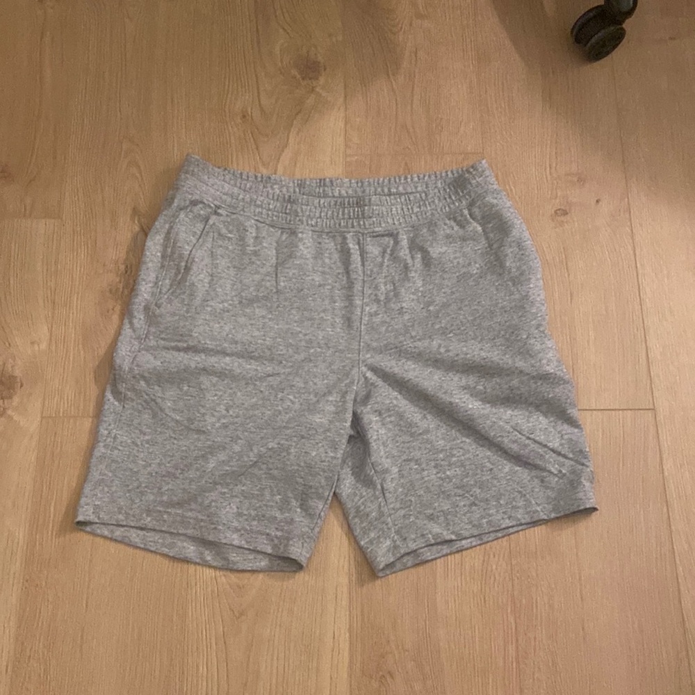 Uniqlo shorts